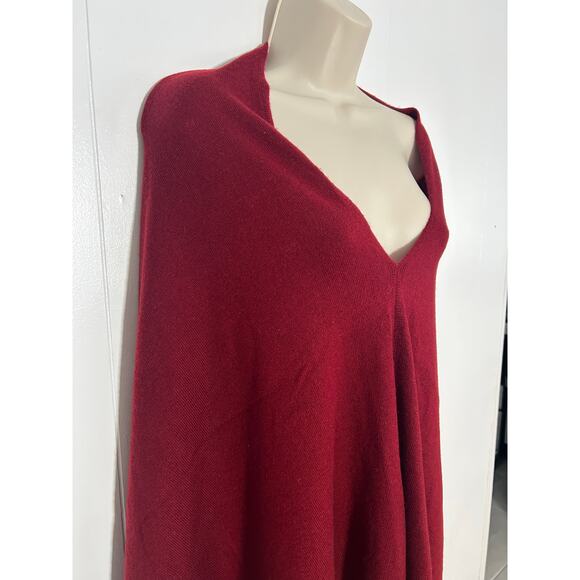Cashmere Poncho Red/Burgundy V-Neck Made in Nepal Excellent Condition One Size - Picture 6 of 6